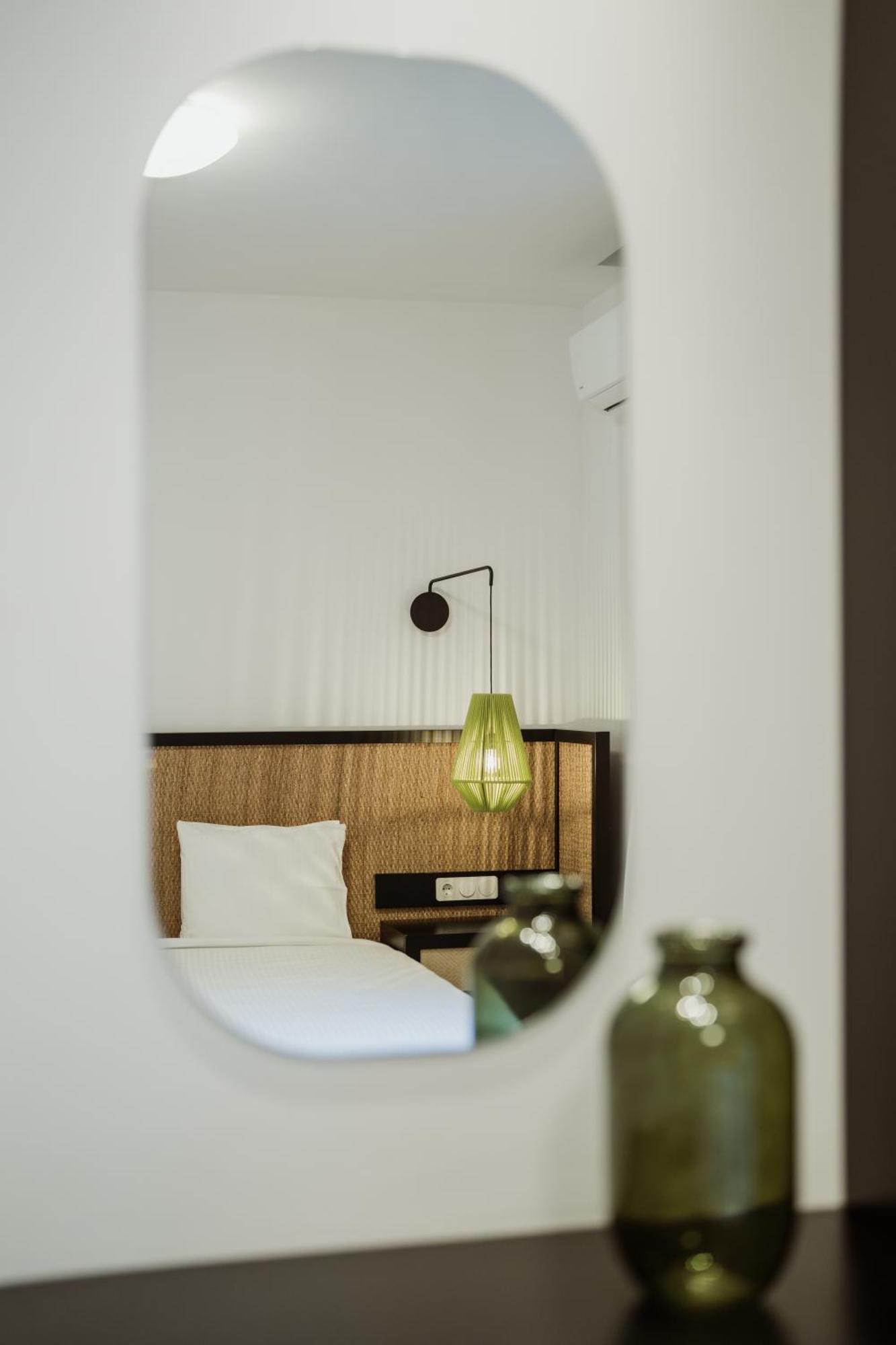 Iku Urban Apartment Кавала Екстер'єр фото